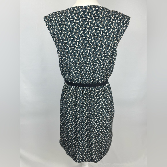Ann Taylor LOFT Dress Sleeveless Leaf Print Lightweight Defined Waist Small - Picture 7 of 10